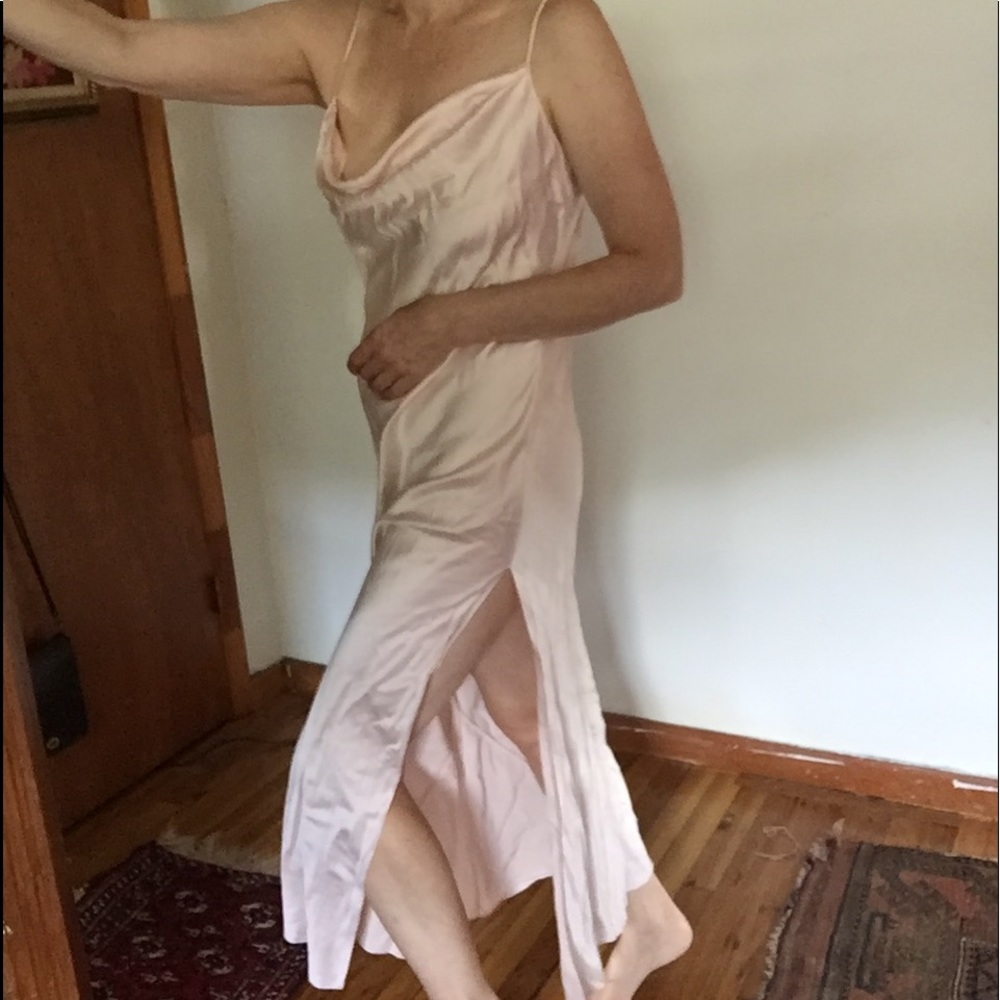 Victoria’s Secret - lingerie- nightgown & robe